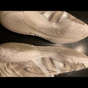 Cheerleading shoes Size8
